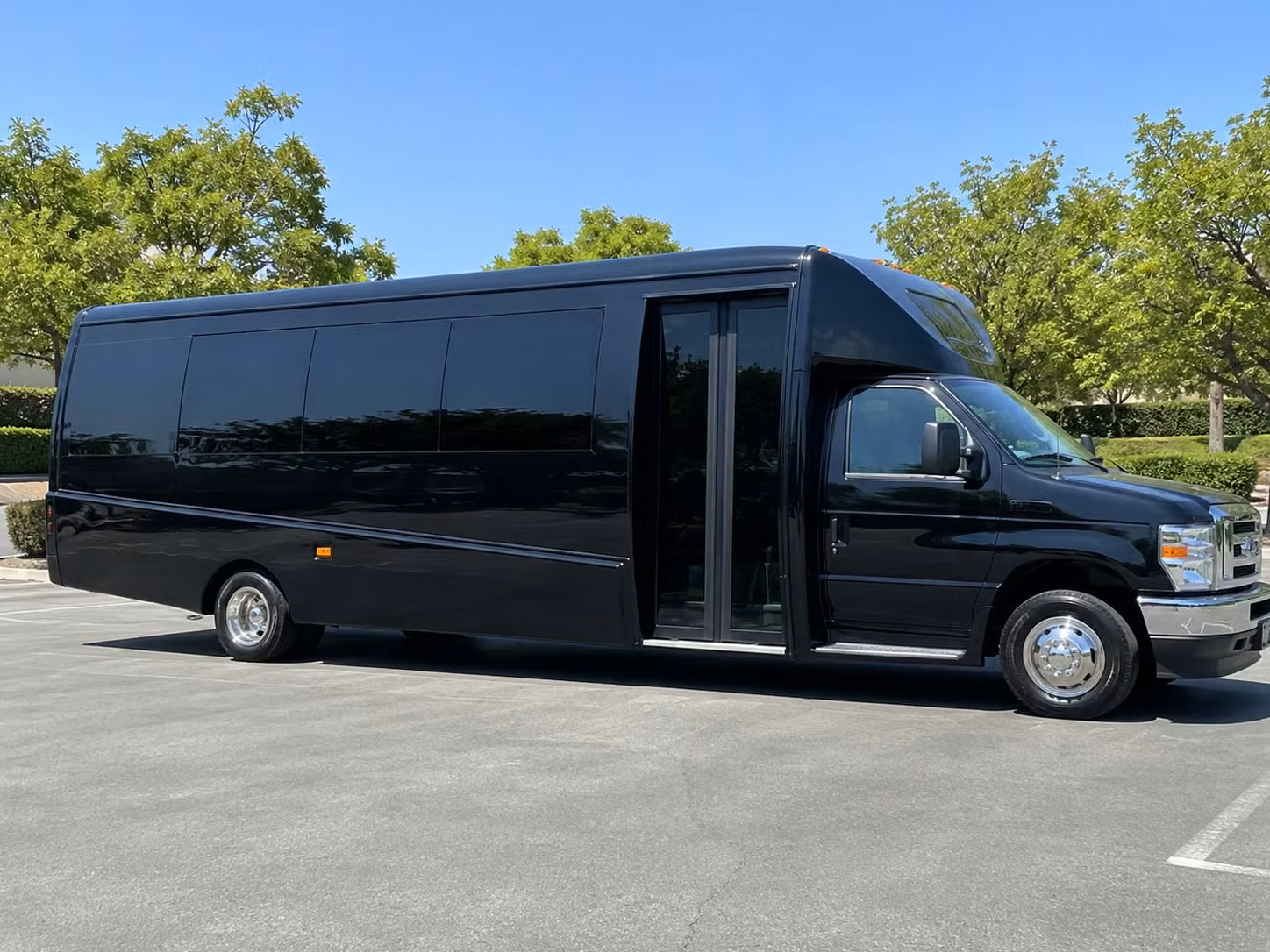 20 passenger minibus