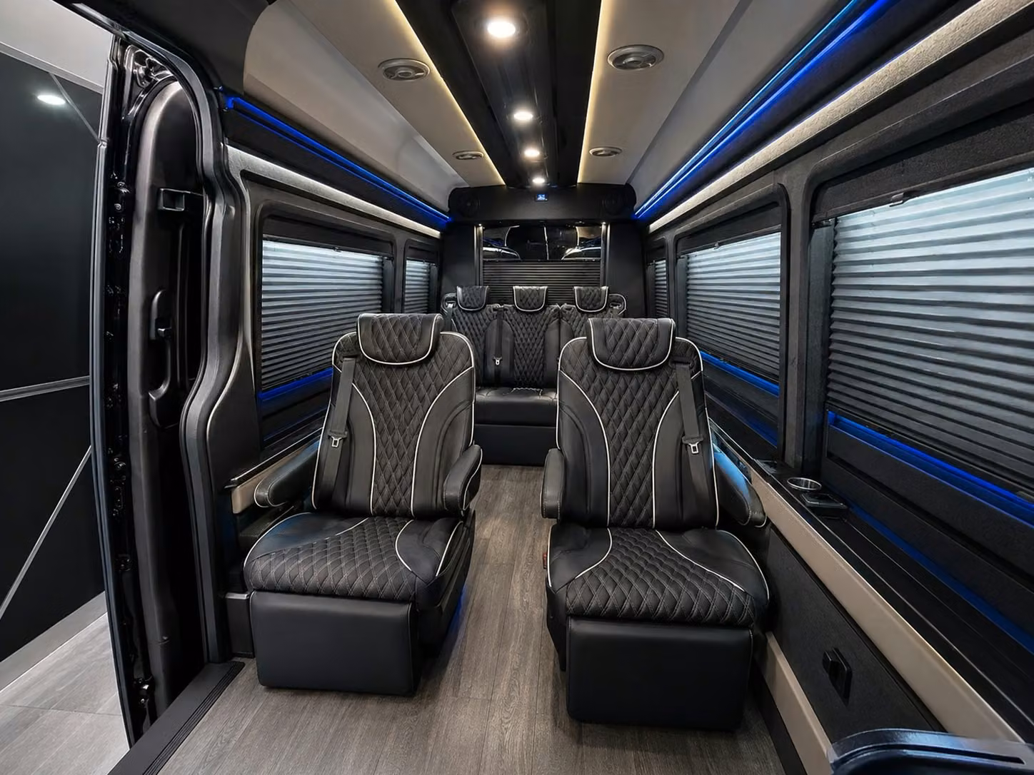 charterbusrentalsantaanaca com lets you compare airport buses for cruise transfers from santa ana too