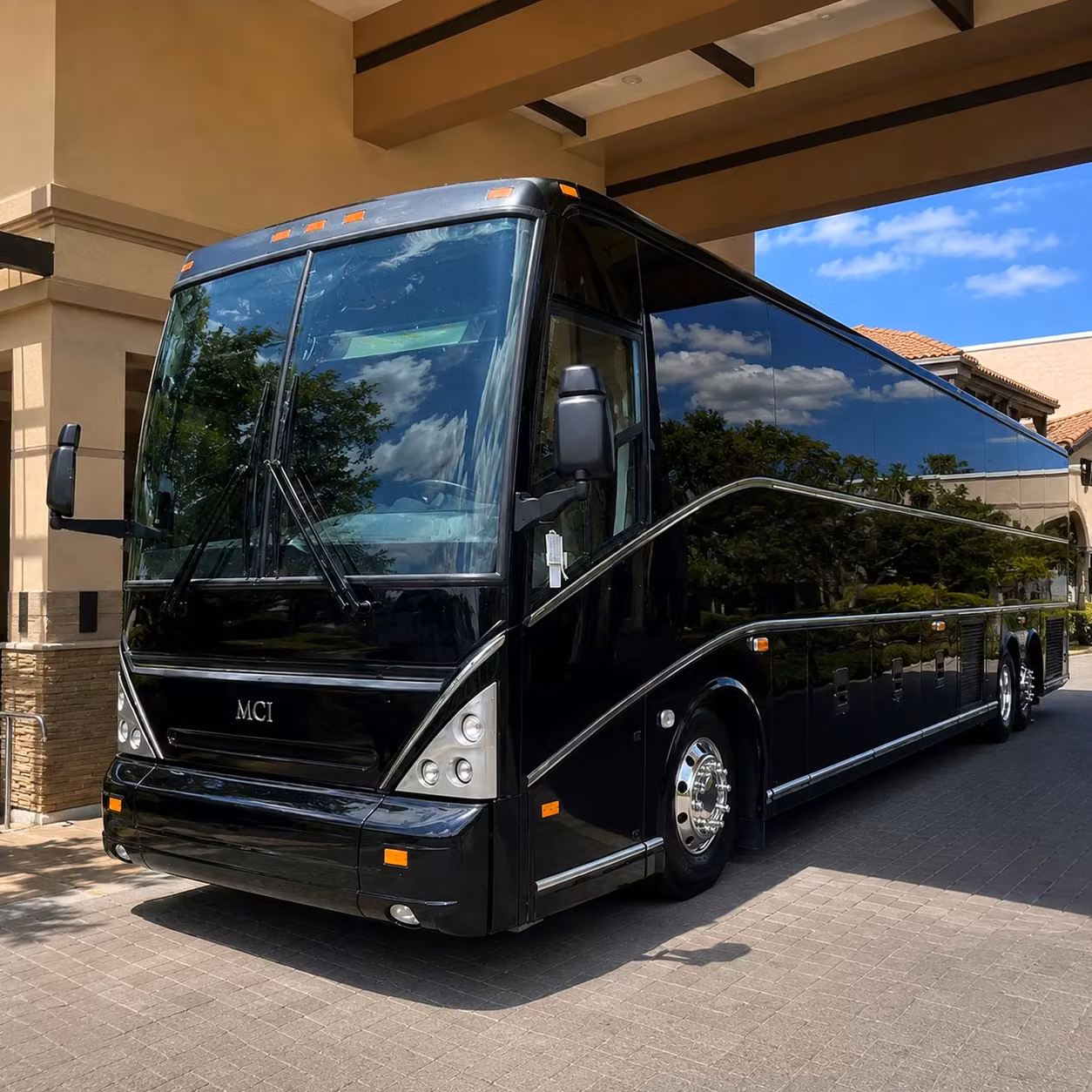 corporate event shuttles for john wayne airport and orange county business travel