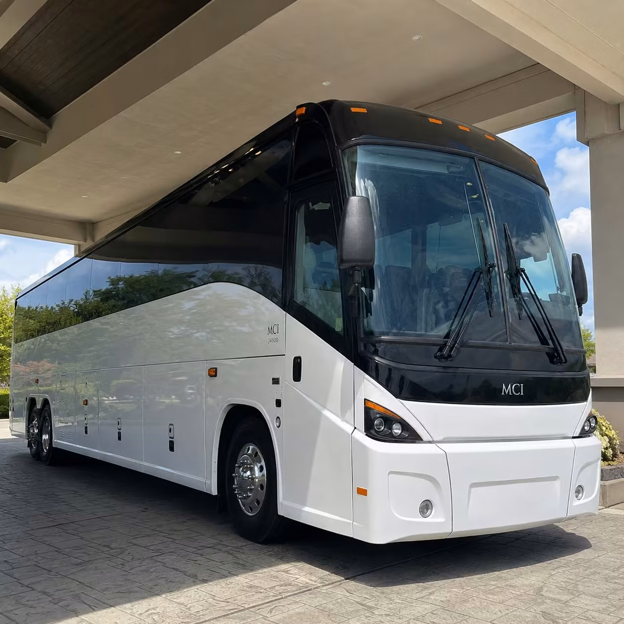 off site parking shuttles for santa ana office parks and business districts